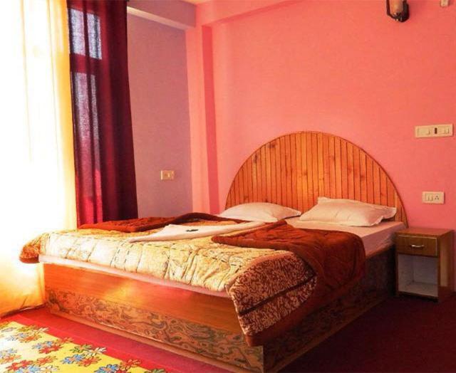 Hotel Kingston Manāli Esterno foto
