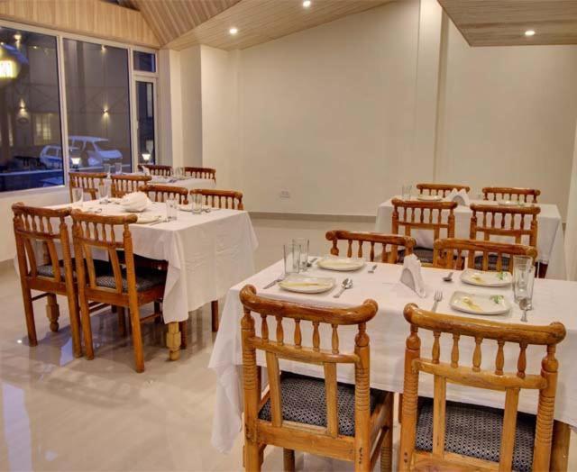 Hotel Kingston Manāli Esterno foto